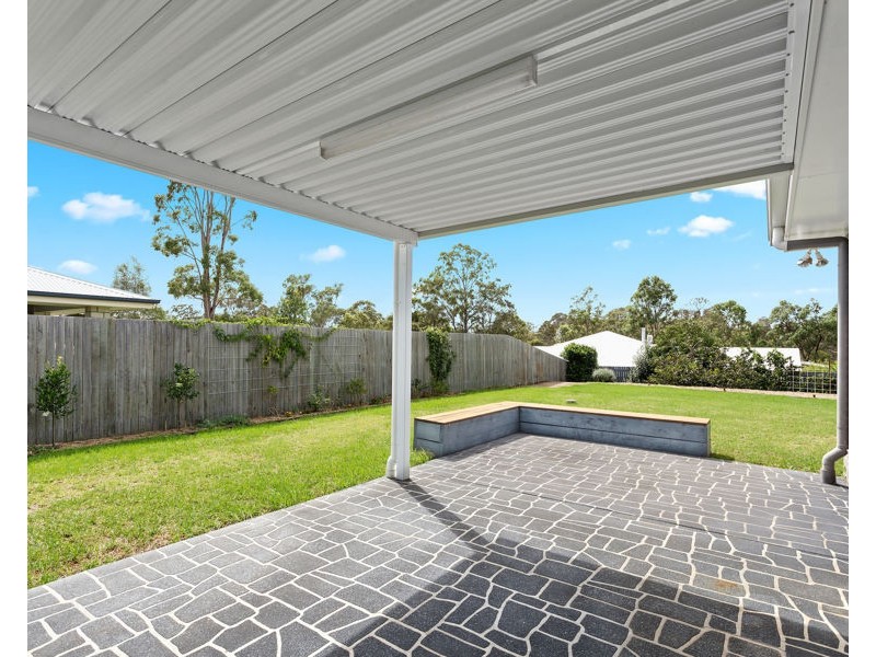7 Lewis Street, Crows Nest QLD 4355