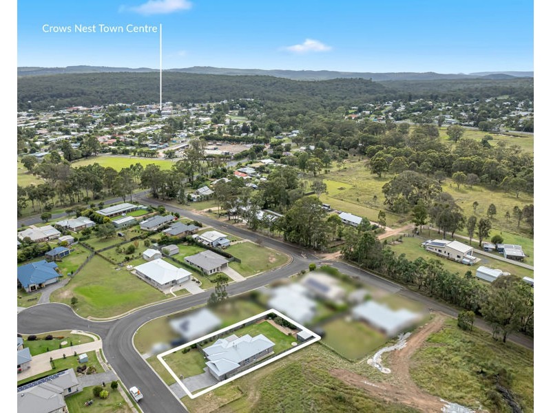 7 Lewis Street, Crows Nest QLD 4355