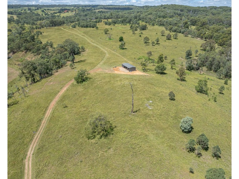 353 McLean Road, Pechey QLD 4352