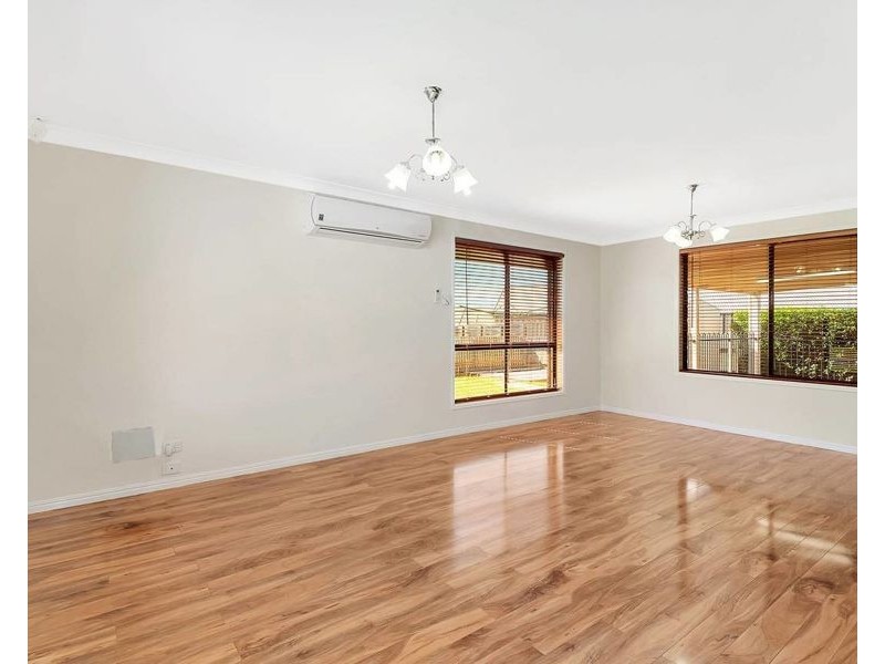 300 Ramsay Street, Middle Ridge QLD 4350