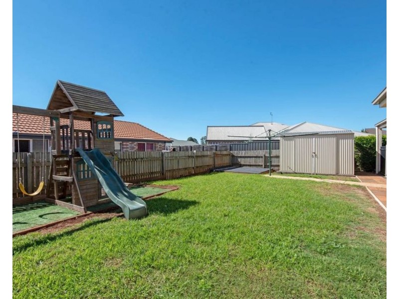 300 Ramsay Street, Middle Ridge QLD 4350