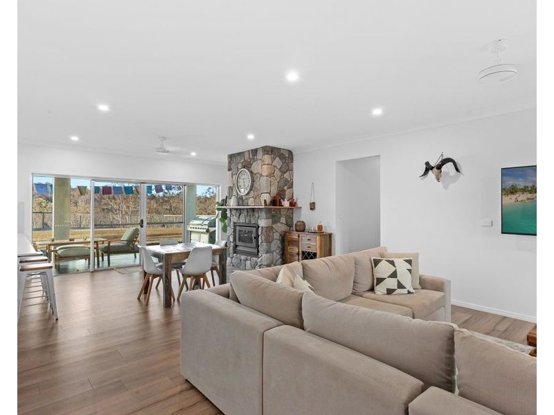 117 Fitch Road, Pierces Creek QLD 4355