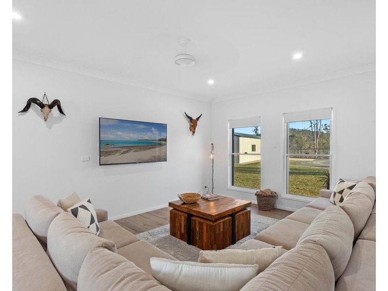 117 Fitch Road, Pierces Creek QLD 4355