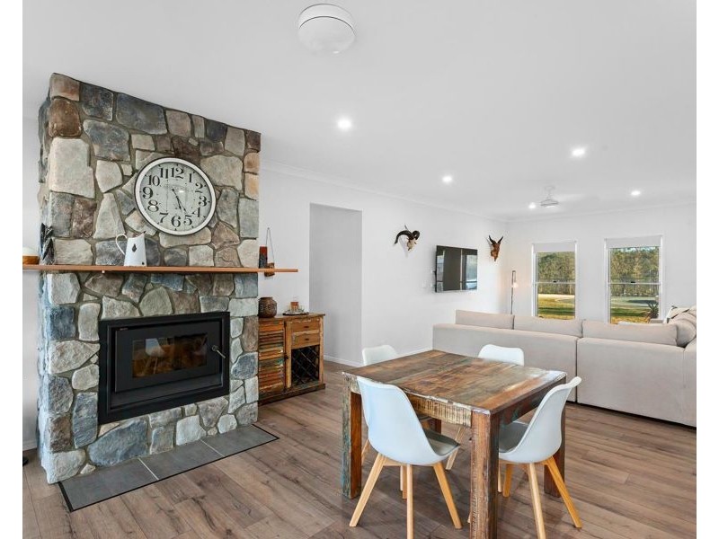 117 Fitch Road, Pierces Creek QLD 4355