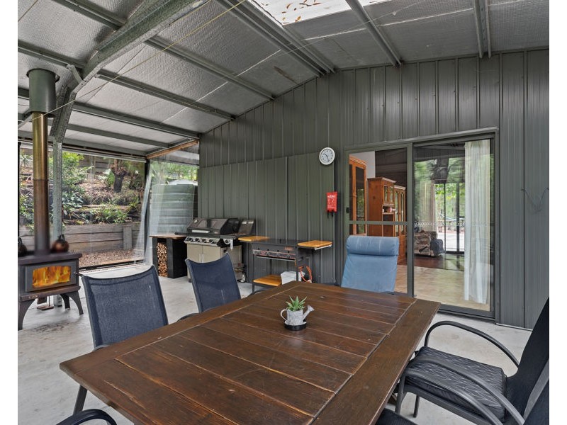 98 Whipbird Drive, Buaraba QLD 4311