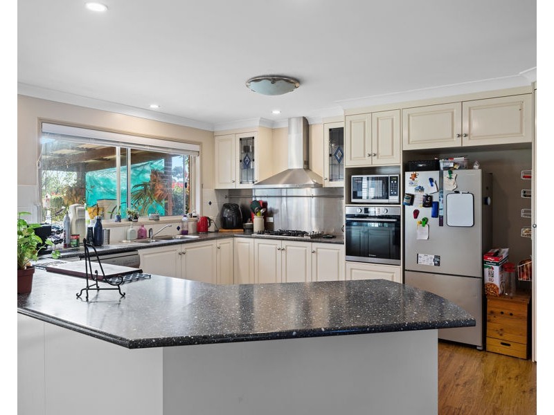 17 William Street, Meringandan West QLD 4352