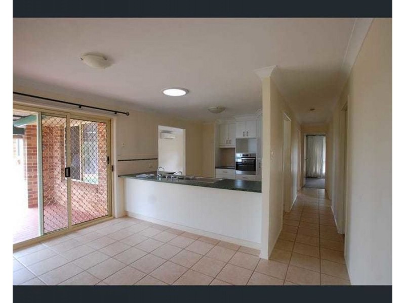 14 Stoneyhurst Court, Glenvale QLD 4350
