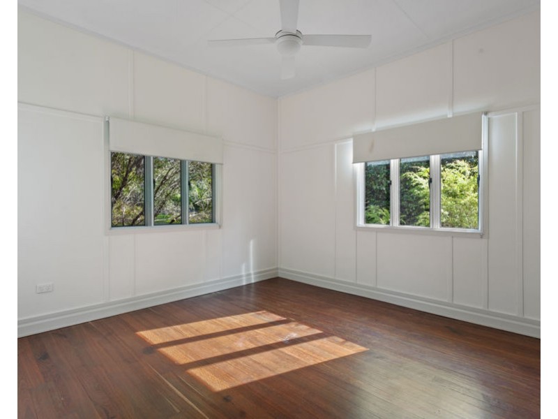 Ravensbourne QLD 4352