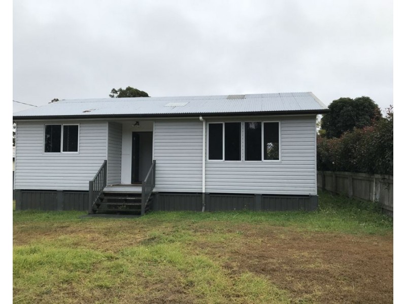 26A South Street, Crows Nest QLD 4355