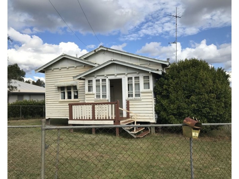 36 Isaac Street, North Toowoomba QLD 4350