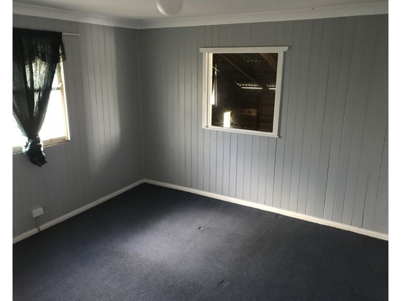 36 Isaac Street, North Toowoomba QLD 4350