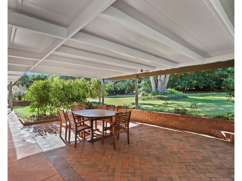 91 Brennan Road, Hampton QLD 4352