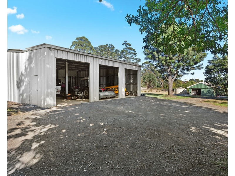 91 Brennan Road, Hampton QLD 4352