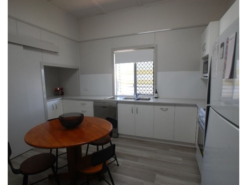 224 Long Street, South Toowoomba QLD 4350