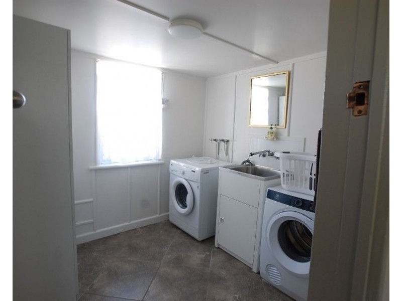 224 Long Street, South Toowoomba QLD 4350