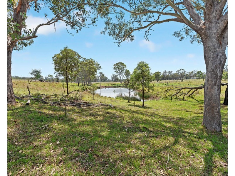 L123 New England Highway, Crows Nest QLD 4355