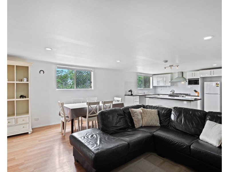 98 Munro Road, Palmtree QLD 4352