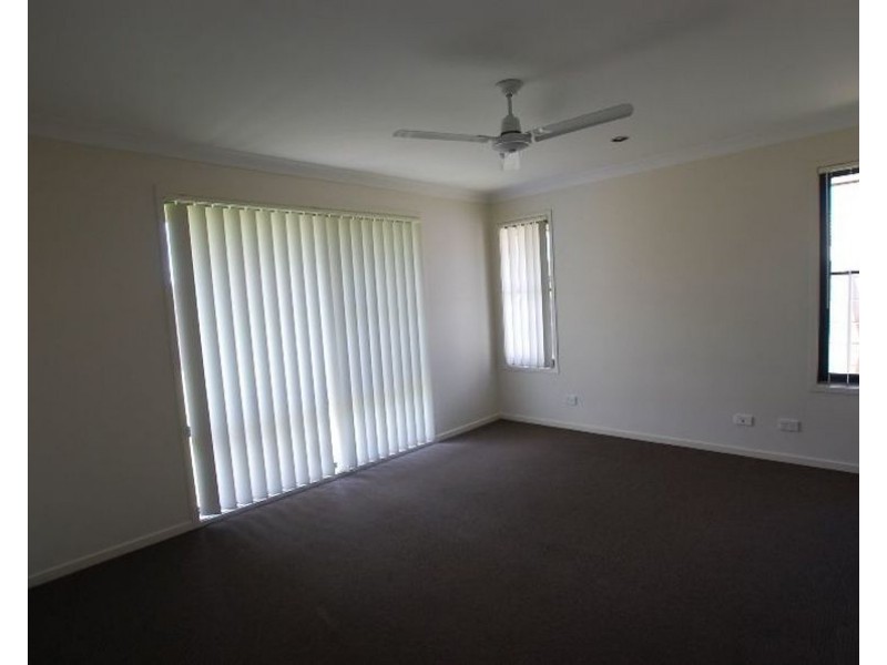 2 Dixon Court, Wilsonton Heights QLD 4350