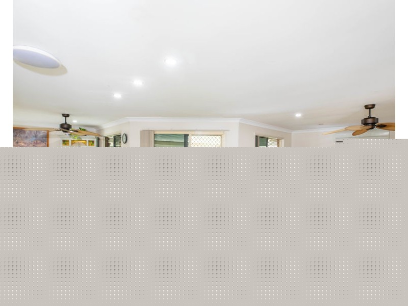 51 Phipps Drive, Meringandan West QLD 4352