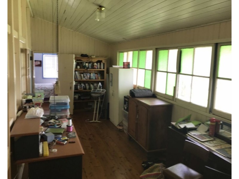 3209 Oakey Cooyar Road, Kulpi QLD 4352