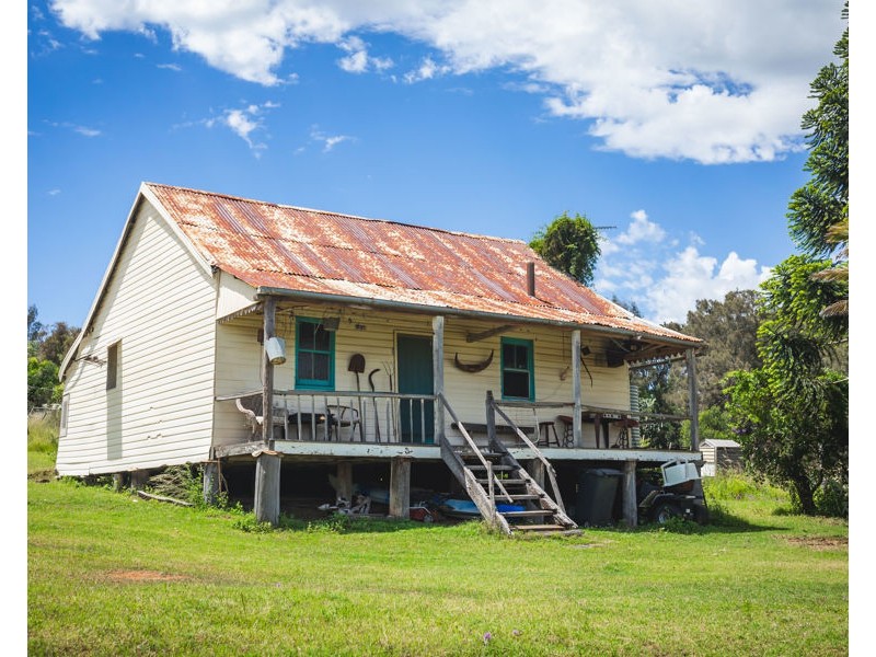 236 Plainby Douglas Road, Douglas QLD 4354