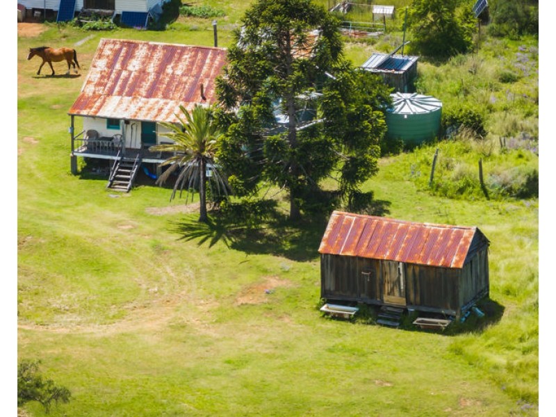 236 Plainby Douglas Road, Douglas QLD 4354