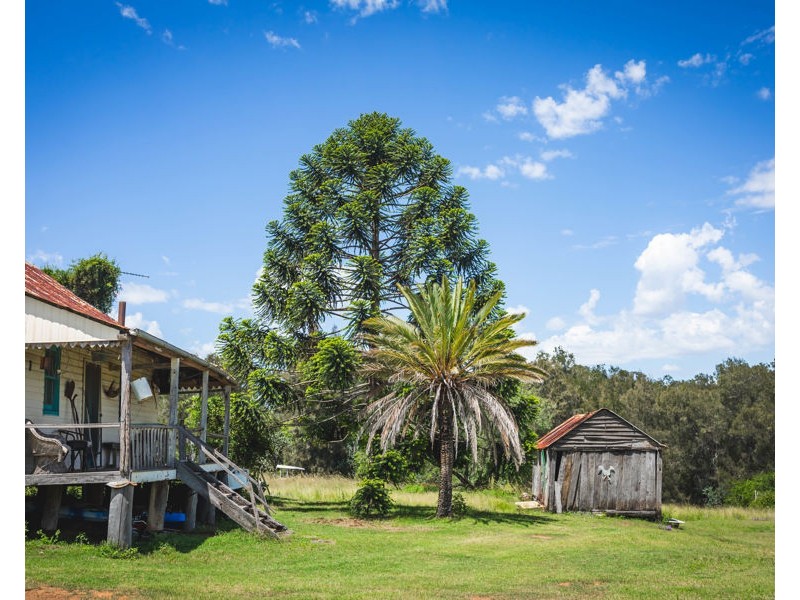 236 Plainby Douglas Road, Douglas QLD 4354