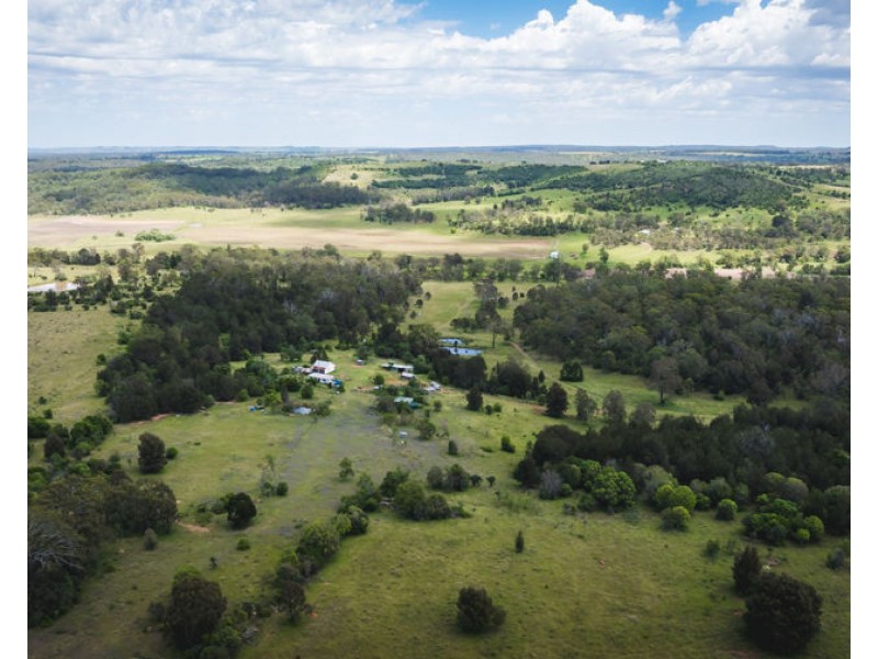 236 Plainby Douglas Road, Douglas QLD 4354