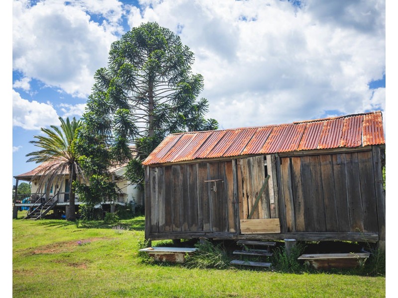 236 Plainby Douglas Road, Douglas QLD 4354