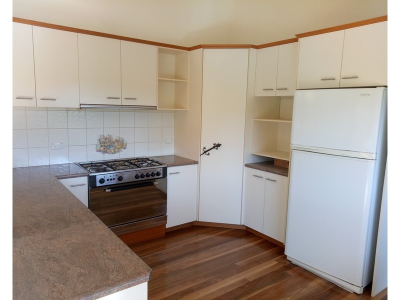 516 Ravensbourne Dip Road, Ravensbourne QLD 4352