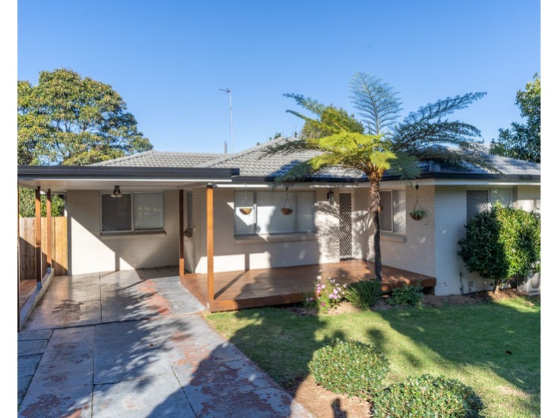 46 Jellicoe Street, Mount Lofty QLD 4350