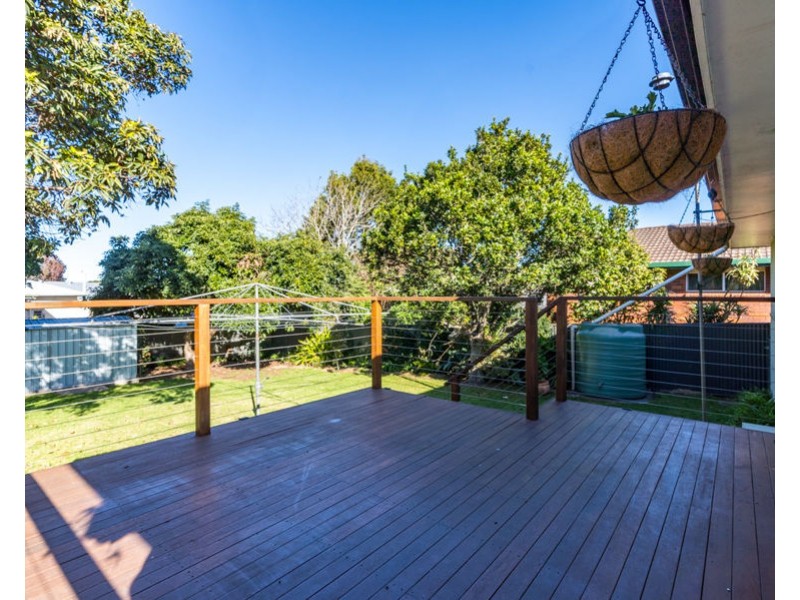 46 Jellicoe Street, Mount Lofty QLD 4350