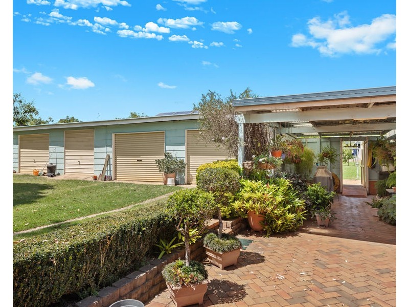 100 Brennan Road, Hampton QLD 4352