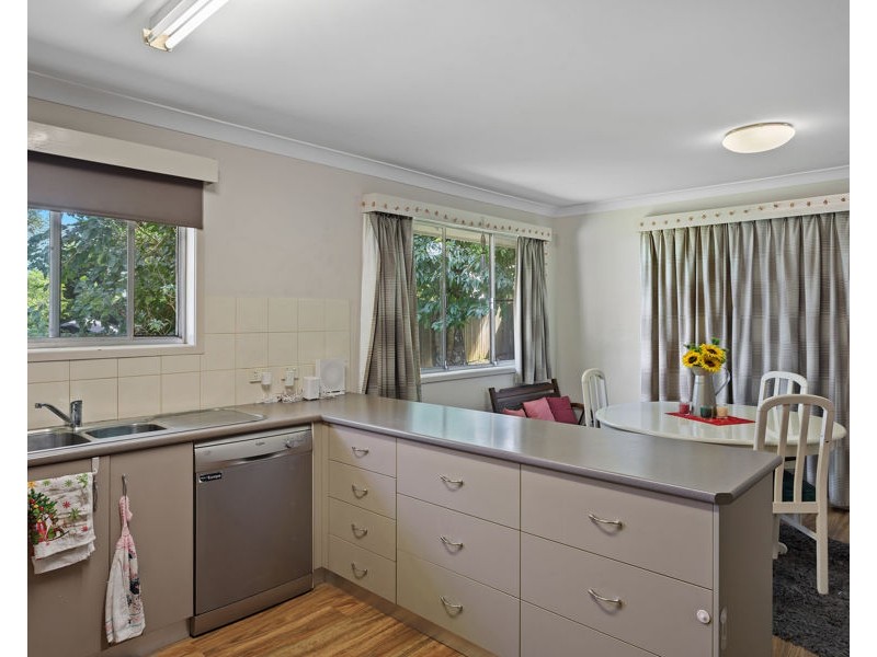 6-8 Hi Winds Road, Blue Mountain Heights QLD 4350