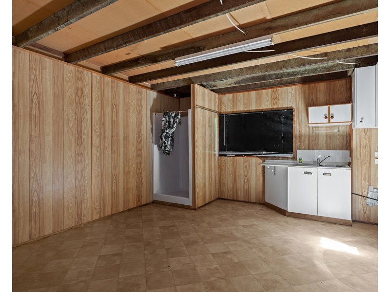 6-8 Hi Winds Road, Blue Mountain Heights QLD 4350