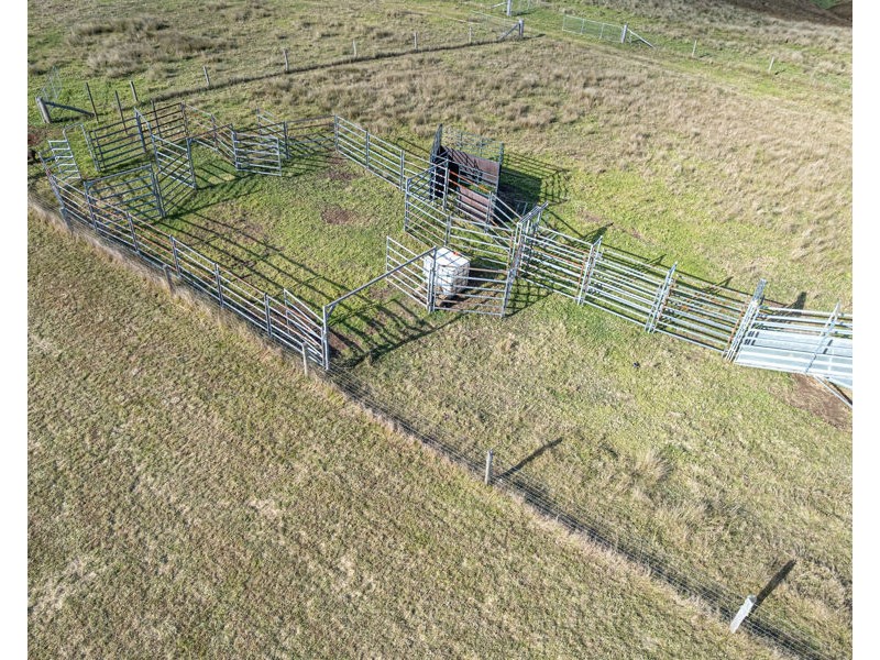 205 Anger Road, Crows Nest QLD 4355