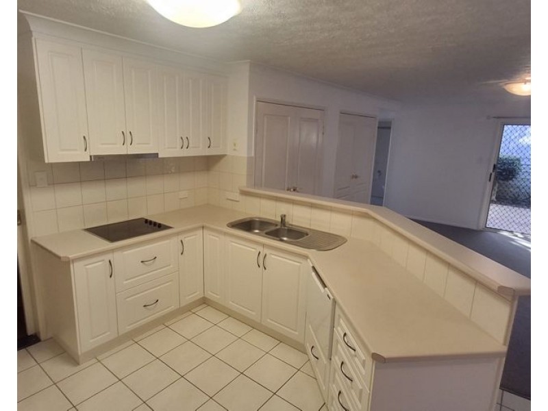 11/68 Holberton Street, Rockville QLD 4350