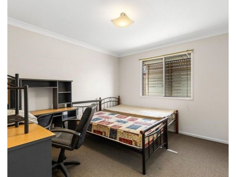 2/390 West Street, Toowoomba QLD 4350
