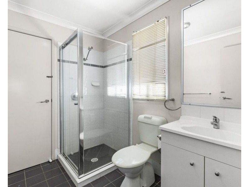 2/390 West Street, Toowoomba QLD 4350