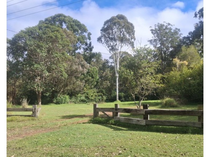 3890 Esk Hampton Road, Ravensbourne QLD 4352
