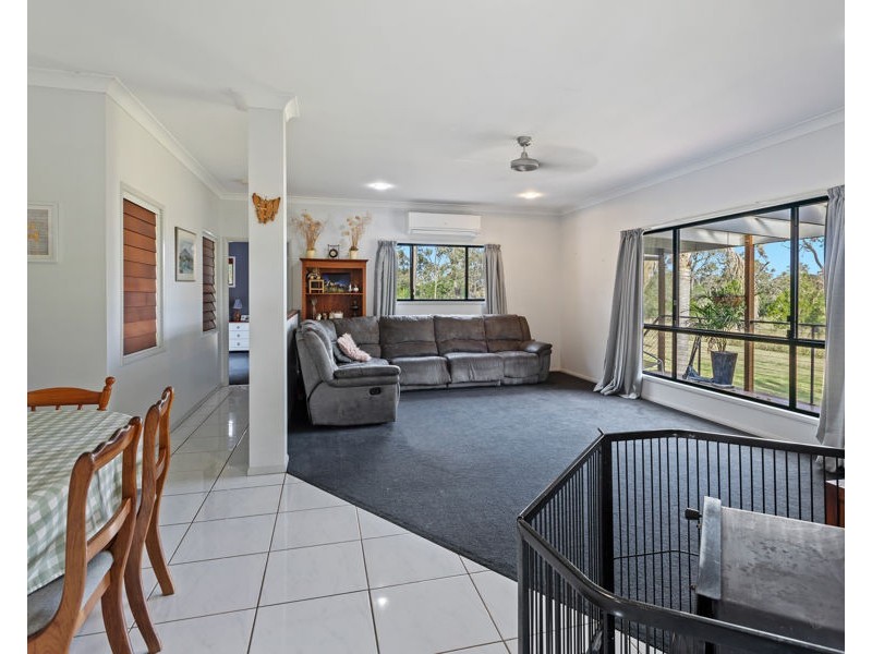 86 Sternbergs Luchts Road, Kulpi QLD 4352