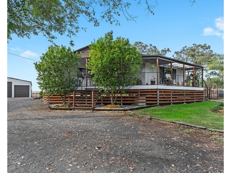86 Sternbergs Luchts Road, Kulpi QLD 4352