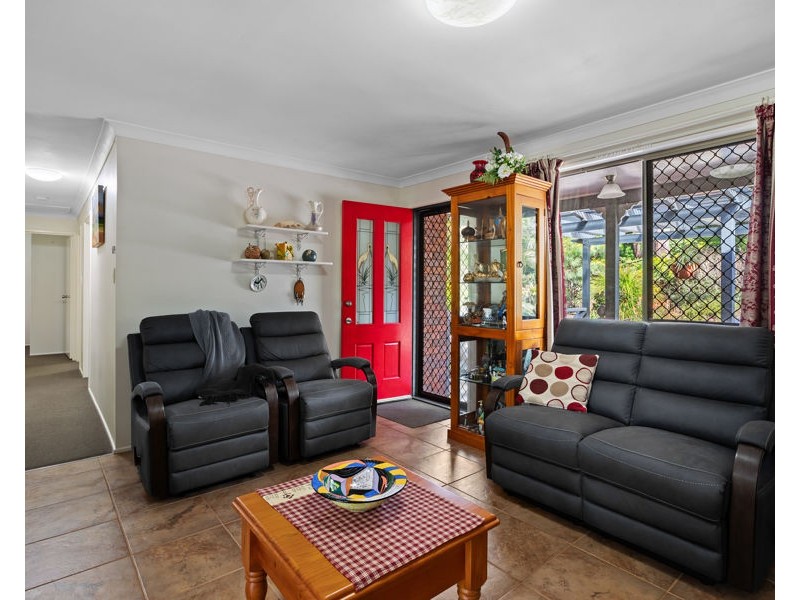 10 Hampton Road, Hampton QLD 4352