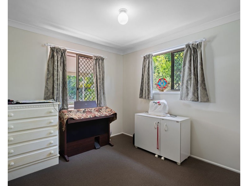 10 Hampton Road, Hampton QLD 4352