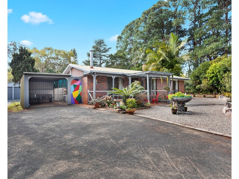 10 Hampton Road, Hampton QLD 4352