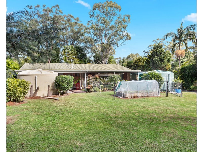 10 Hampton Road, Hampton QLD 4352