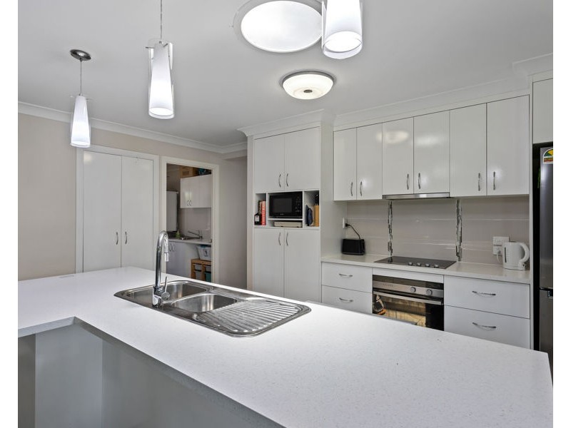 13 Goshawk Drive, Kleinton QLD 4352