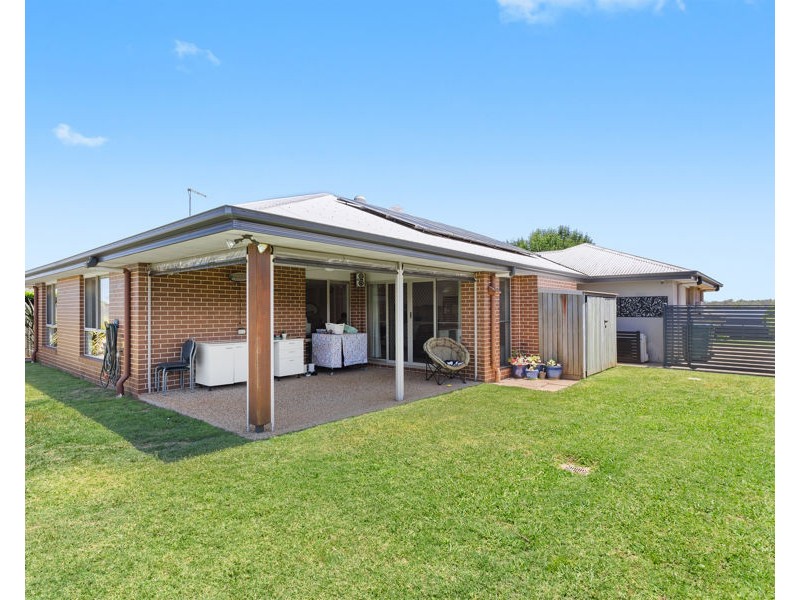 13 Goshawk Drive, Kleinton QLD 4352
