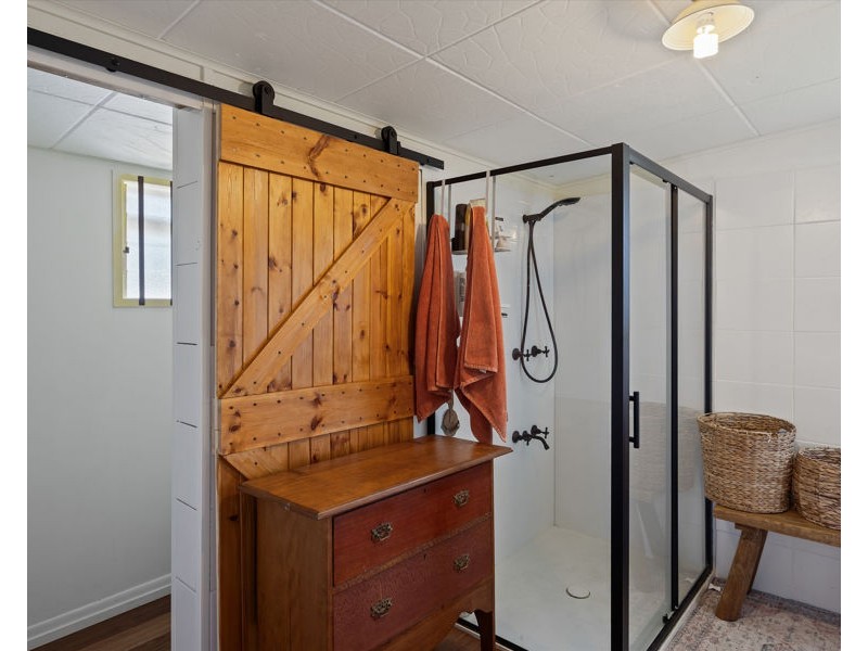 13 Devoncourt Road, Crows Nest QLD 4355