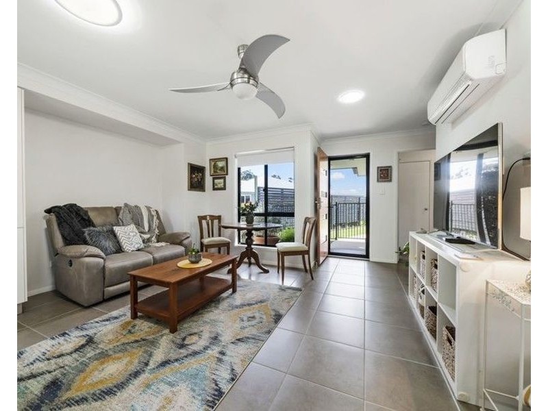 7 Bass Street, Cabarlah QLD 4352